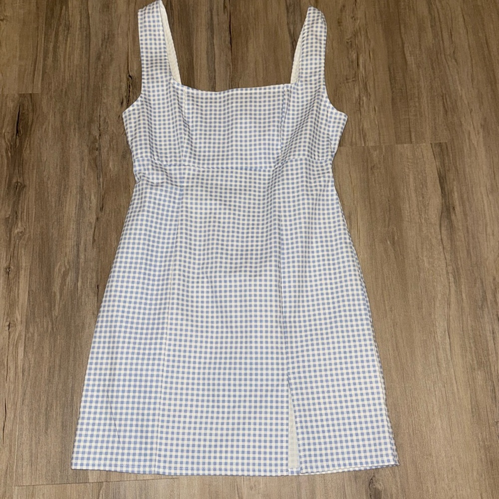 plaid blue and white the dress